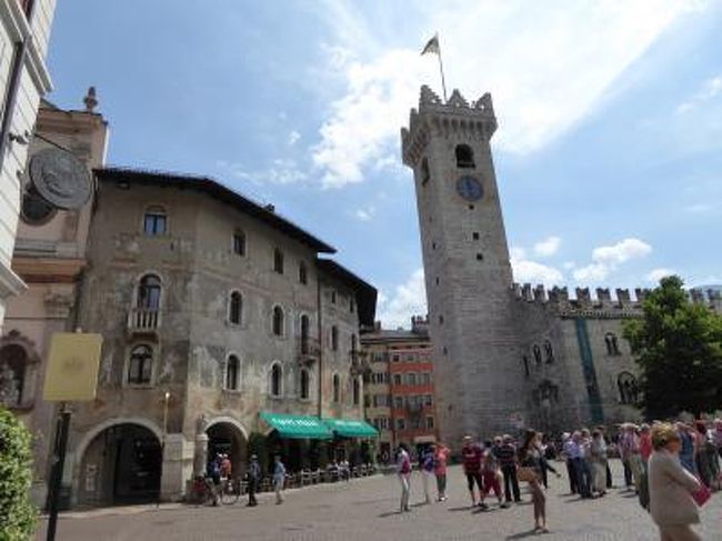 初夏の優雅な北イタリア旅行♪　Ｖｏｌ６８（第５日目昼）　☆トレント（Trento)：ホテル「Aquila D'Oro」からトレント駅へ歩く♪