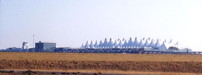 全行程 1623mile (2597km)<br /><br />・9月22日~23日:デンバー<br />・9月23日~25日:モアブ<br />・9月23日~24日:アーチーズ国立公園<br />・9月24日:デッド・ホース・ポイント州立公園<br />・9月24日~25日:キャニオン・ランズ国立公園<br />・9月25日:グースネック州立公園<br />・9月25日~26日:モニュメント・バレー<br />・9月26日:キャニオン・デ・シェリー国定公園<br />・9月26日:フォー・コーナーズ<br />・9月26日~27日:コルテス<br />・9月27日:メサ・ベルデ国立公園<br />・9月27日~28日:パゴサ・スプリング<br />・9月28日:グレート・サンド・デューンズ国立公園<br />・9月28日~29日:キャノン・シティ<br />・9月29日:ガーデン・オブ・ザ・ゴッズ<br />・9月29日~10月1日:デンバー