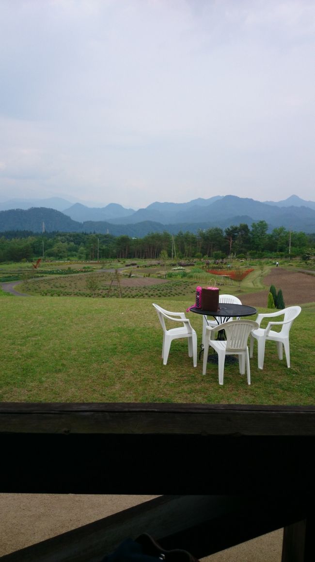 福島との県境の町、阿賀町。狐の嫁入り行列で有名です。そのシンボルが、麒麟山。麒麟山へお散歩に行きました。そのあとは、赤湯で岩魚フィッシング＆温泉でまったり～！最後は、阿賀町の穴場スポット、芦沢高原ハーバルパークへ。新潟市からは49号線で約一時間、磐越道なら30分、意外と楽しい町でした。