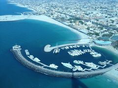 UAE アラブ首長国連邦　：　７　★　ホテル、　ブルジュ・アル・アラブで　アフタヌーンティー　