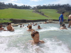 ツアー風イタリア・トスカーナ旅行、温泉とアグリツーリズモ（農家民宿）