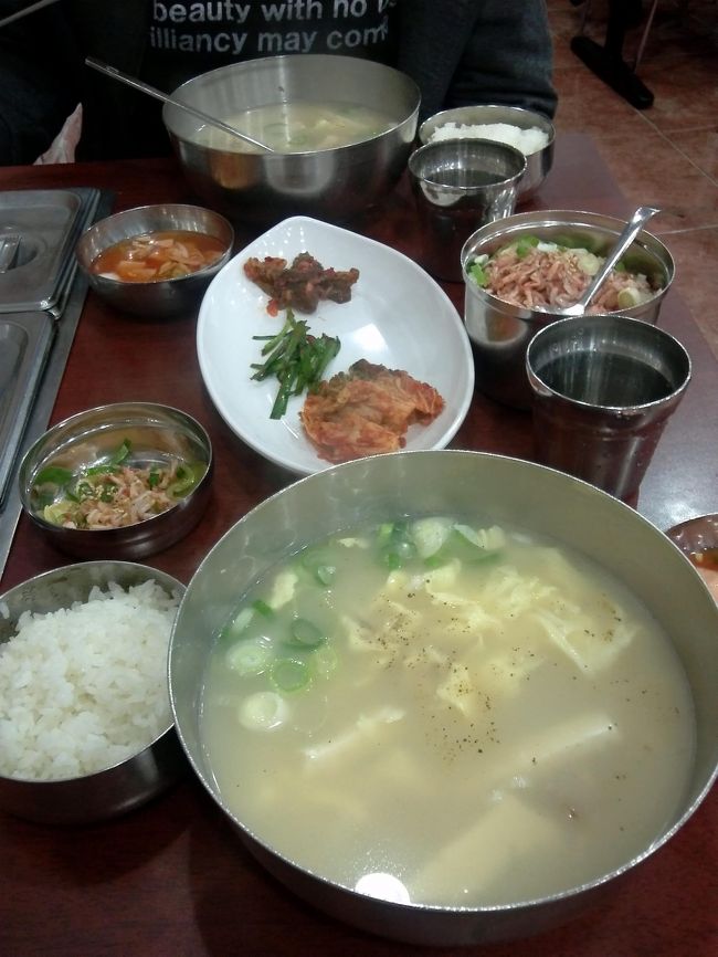 韓国は、美味しい食べ物がいっぱいあるよ〜♪