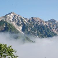 晴天の大雪渓と強風雨の稜線従走（白馬岳～唐松岳）