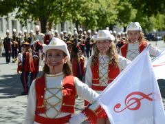 夏休みだ　北欧三カ国は音楽祭 旅行の季節　オスロ、トロンハイム、ストックホルムの旅