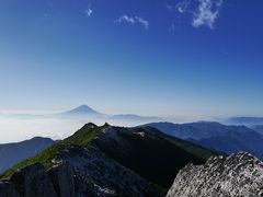 鳳凰三山縦走１泊２日：夜叉神峠から青木鉱泉へ