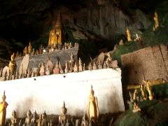 2014年8月　ルアンパバーン一人旅5　パークウー洞窟