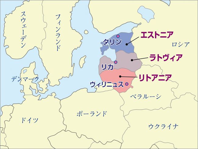 イギリス滞在を終えて、バルト３国へ向かった。先ずは、ロンドン・ヒースロー空港からコペンハーゲン経由でエストニアの首都 Tallinn ( タリン ）を訪れた。バルト３国は初めて訪ねる国々で、しかも十分予備知識があるわけではなかったので、かなり不安な要素があった。<br /><br />しかし、最初の訪問国エストニアのタリン空港からホテルに到着し、しばらくあたりを散策してみると、英語は十分通じ、地元の方々は親切で、心配していたことは払拭してしまった。<br /><br />タリンでは旧市街を中心に歩き回った。旧市街は約2.5kmの城壁に囲まれた区域で、そんなには広くない。<br /><br />７・８月の夏季は日が沈むのが10時半から11時頃で、どうしても遅くまで出歩くことが多かくなってしまった。しかし、この時間帯まで開いているところはレストランかカフェくらいで、商店はすべて閉まっている。夜景を撮りたいと思っても難しかった。<br /><br />エストニアを旅行した後、ラトヴィアそしてリトアニアを回って帰国した。１か月の旅行であったが、最初はあまりこれらの国々に対する知識は多くはなかったが、旅行を続けていくうちに理解の度を深めていき、一層興味深い旅行となっていった。<br /><br />今回のバルト３国旅行記は20篇くらいになりそうである。ご興味があるようならば、ご辛抱いただき、お付き合いください。<br /><br />■ 「バルトの国々を訪ねて( エストニア篇 ） ② ー Tallinn ( タリン ）で Song Festival （ 歌の祭典 ）に参加」<br />　http://4travel.jp/travelogue/10916522<br />■ 「バルトの国々を訪ねて( エスト二ア篇 ) ③ ー Tallinn（ タリン )　から Narva ( ナルヴァ）へ」<br />　http://4travel.jp/travelogue/10933069<br />■ 「バルトの国々を訪ねて( エストニア篇 ） ④ ー エストニア最古の大学を擁すTarfu (タルフ )へ<br />　http://4travel.jp/travelogue/10934002<br />■ 「バルトの国々を訪ねて( エストニア篇 ) ⑤ ー海辺の保養地 Haapsalu ( ハープサル ）に滞在<br />　http://4travel.jp/travelogue/10934093<br />■ 「バルトの国々を訪ねて( エストニア編 ) ⑥ ー さらにもうひとつの海辺の保養地 Paurmu ( パヌル ）も訪ねて」<br />　http://4travel.jp/travelogue/10935023