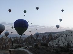 念願のトルコ真夏の9日間の旅三日目前半は気球に乗ってどこまで行こう