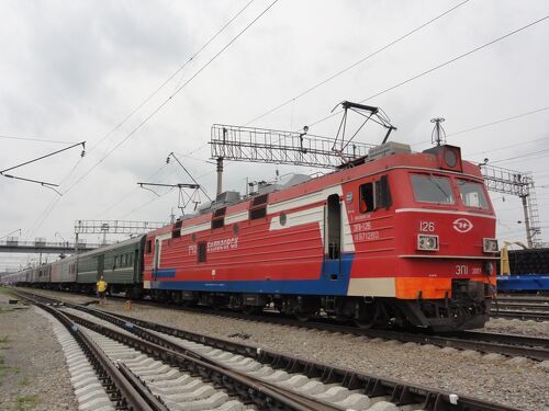 ロシア9,288 km】シベリア鉄道に乗って東京の一戸建てをアピール