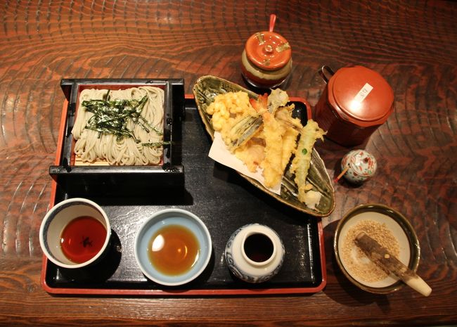 ルートイン長岡に宿泊する前に夕食、小嶋屋総本店 長岡喜多町店で天ぷらそばを食べました。