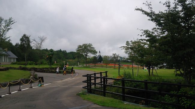 子供たちと牧歌の里に行きました。連日雨がふり、心配でしたがこの日は曇空で大変涼しく快適でした。