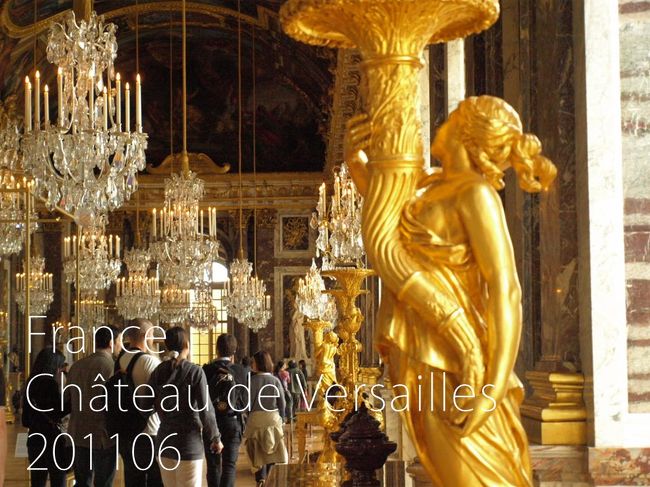 2011年6月<br />ドイツ・スイス・フランス3カ国旅行。<br /><br />パリ市内を観光した後は<br />世界遺産でもあるベルサイユ宮殿を見学しました。<br />バロック建築の代表作で<br />広大なお庭が有名です。<br /><br /><br /><br /><br /><br />