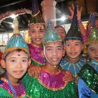 スリランカ母娘旅②～入ったらもう帰れない、キャンディ・ペラヘラ祭！