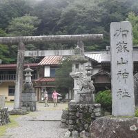 前日光・古峯神社と横根高原の横根山・井戸湿原ハイキング