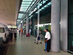 ミャンマー・ヤンゴン空港でぶらぶら