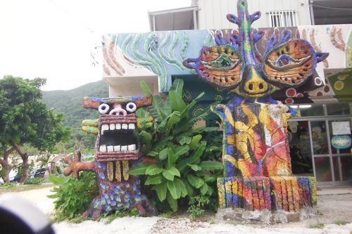 海人（ウミンチュ）のお守りシーサー達』石垣島(沖縄県)の旅行記