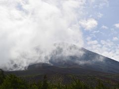 富士山を見に行こう♪1泊２日の旅♪　☆富士山五合目＆「ほうとう不動」にてランチ＆ちょっぴり「山中湖花の都公園」☆