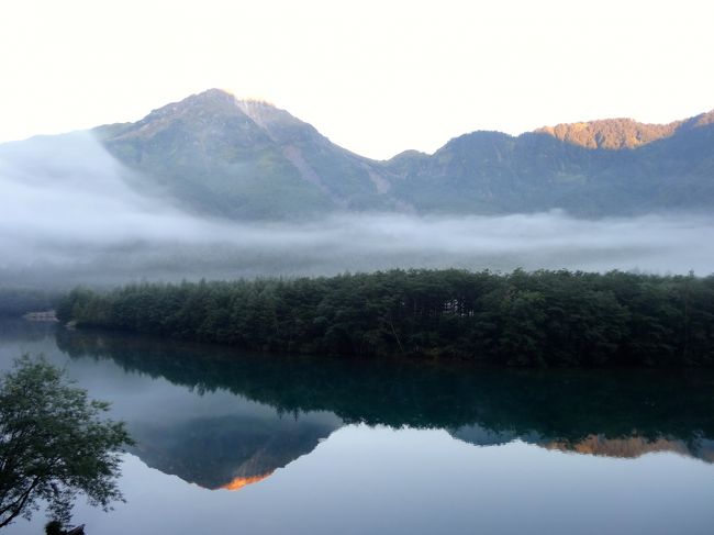 It is my first time to visit at Kamikochi, where I wanted to go for many years. We went there for the three days off weekend and it was crowded in main part... though, the nature was great and I felt it is the place to visit again.