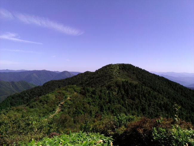 岡山県鏡野町にある泉山に登って来ました<br />目的の泉山の大文字を見ることが出来ました。