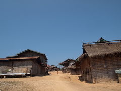 ラオスの村でホームステイ