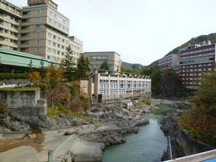 定山渓温泉①：紅葉にはまだ早い、残念(≧▽≦)　「ホテル鹿の湯」編(Oct. 4-5, 2014)　