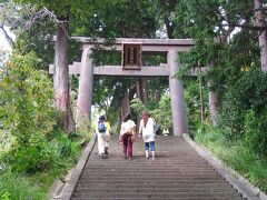 【伊豆山神社】女子旅で人気のパワースポットだ！タクシーでのアクセスがおすすめだよ。