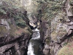 秋を求めて磊々峡と迷子の旅