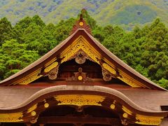 弥彦 a　彌彦神社に参拝　弥彦山が御神体　☆雨降り後の静寂も