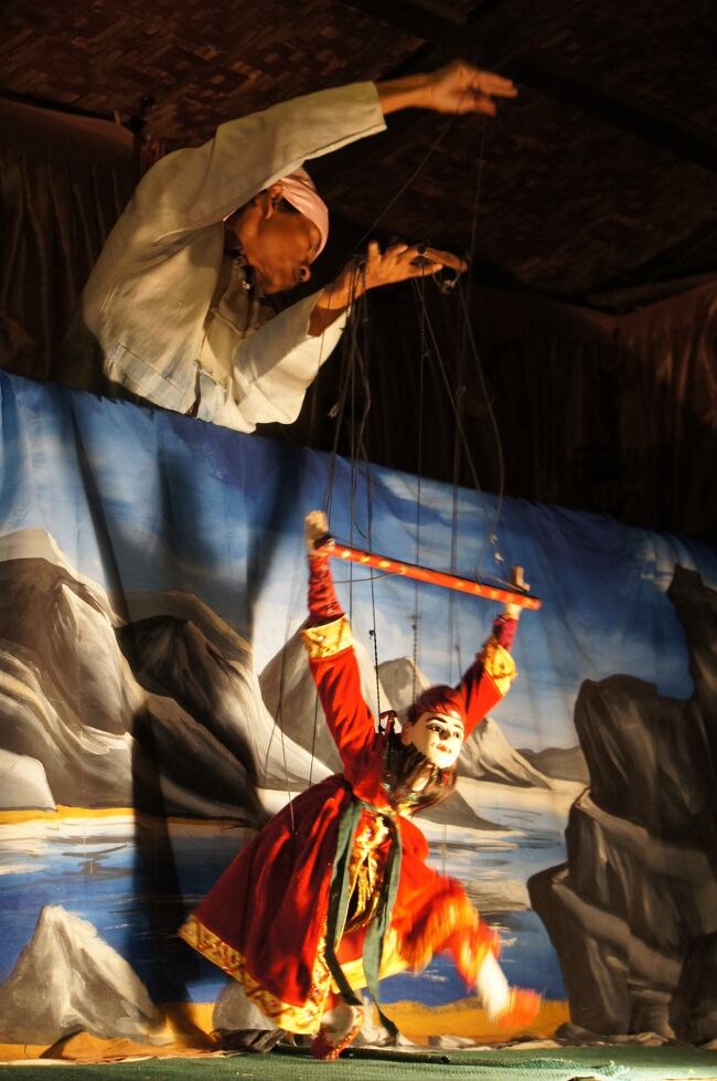 緬甸憧憬(3)　蒲甘（バガン）のゴールデン・カックーで喰籠を求め、タビニュー・パヤーとダマヤンジーの参拝と伝統的なパペット劇に酔う。
