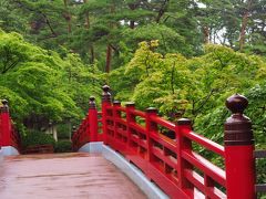 弥彦 c　弥彦公園　彩り冴える雨上がりに　☆もみじ谷も閑静な佇まい