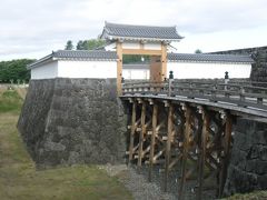 ☆bus go and back is 3000yen ☆yamagata castle☆