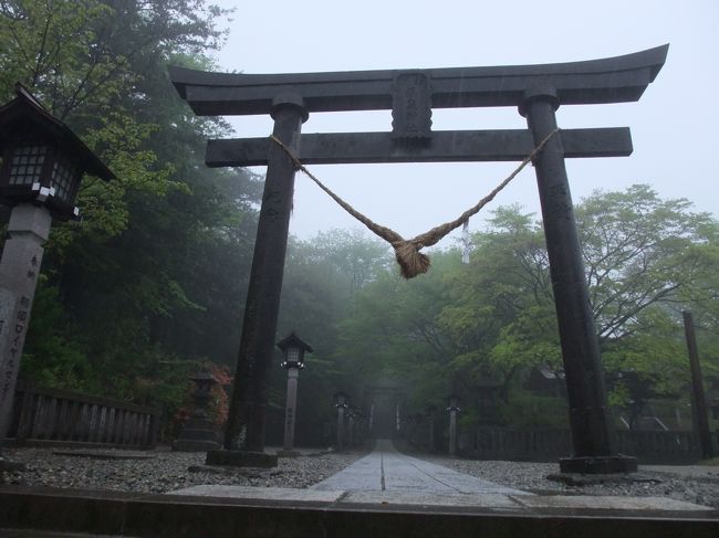 鹿沼・那須・黒羽周辺をまわりました。<br /><br />那須に一泊して温泉神社に行きました。<br />残念ながら雨が降っていて寒かったことを覚えています。