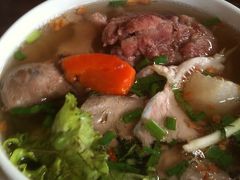 [カンボジア人の朝ごはん]