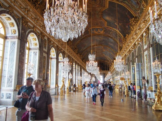 この旅のメインイベント！<br />ベルサイユ宮殿に行きました。<br />広大な敷地・豪華絢爛・究極の贅沢をじっくり堪能してきました。<br /><br />