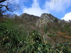 鈴鹿の紅葉を見る　鎌ヶ岳登山記