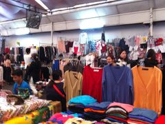 OL市場でバンコクっ子に混じってお買い物＆ランチ