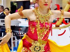 旅EXPO -3　インドネシアの舞姫　神々に捧げる踊り　☆南国の妖艶さ漂うよう