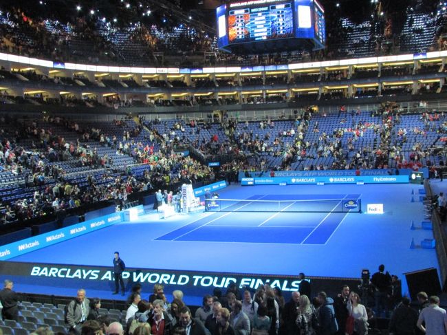 ATP Tour Finalの錦織選手対マリー選手の試合、フェデラー選手対ラオニッチ選手の試合を観てきました。<br />アウェイのイギリスでマリー選手に初めて勝った錦織選手おめでとう！ 