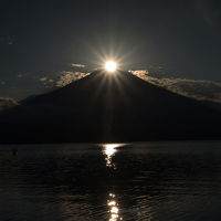 山中湖でダイヤモンド富士撮影
