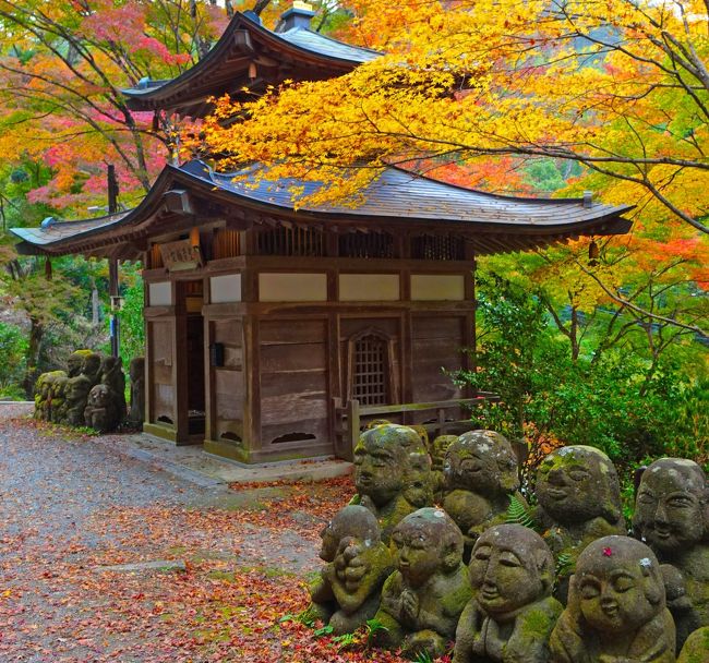 紅葉を求めて嵯峨野めぐり ～愛宕念仏寺から鳥居本・平野屋まで（前編）