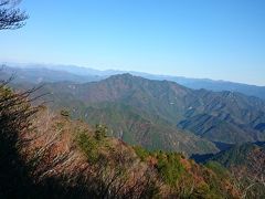 棚山高原から宇連山へ