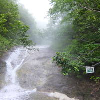 夏の道東をロングドライブ　No.3　【カワイワッカ湯の滝】から知床峠を越えて【霧多布岬】へ