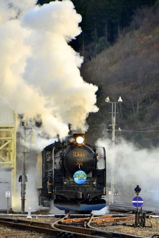 2014年12月5日（金）・6日（土）・7日（日）の３日間、水郡線全線開通80周年を記念してJR水郡線（水戸駅〜常陸大子駅間）にてC6120蒸気機関車が運転されました。<br /><br />JR水郡線に２年振りに運転される蒸気機関車の勇姿を一目見ようと、JR水郡線に訪れてみました。