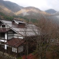 金沢まわりで白川郷へ　お楽しみの温泉旅館は「平瀬温泉 旅館 藤助の湯 ふじや」