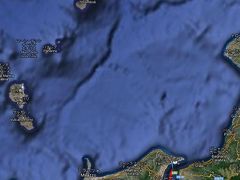 クイーン・エリザベスは今日も終日航海。メッシーナ海峡通過です。