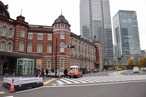 2014年発売　東京駅記念限定Suica Amazon.co.jp: 使用可能 東京駅 開業100周年 記念Suica 限定