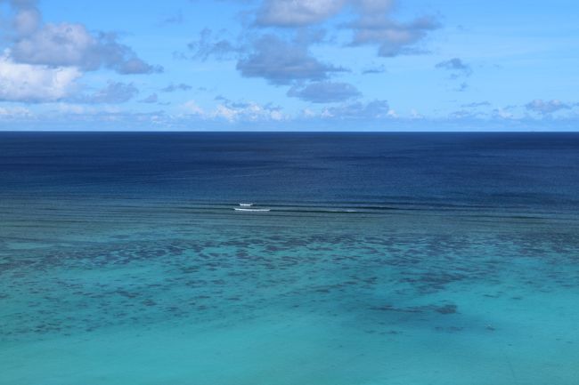 久しぶりに海外に行きたい！ということで<br />初グアム３泊４日<br />海外リゾート地は初めてです<br />今回は、妻の両親と一緒に。２歳の娘は初海外<br />海よりも、グアムの雰囲気を楽しむ旅に<br />初旅行記です。読みにくくて済みません