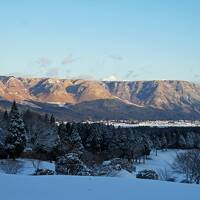 九州周遊４日間の旅（5）雪の草千里を越えて阿蘇リゾート　グランヴィリオに宿泊し、美味しい料理と温泉を楽しむ。