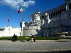 晩秋のイタリア周遊旅情・ＷＴ信の旅行三昧ここから始まる１９アン王女パスベで暴走・ヴィットリオ・エマヌエーレ2世記念堂