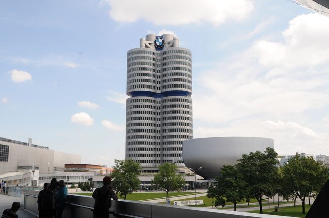 　ミュンヘンに戻ってきました。今日はBMWの本社に行ってきた。